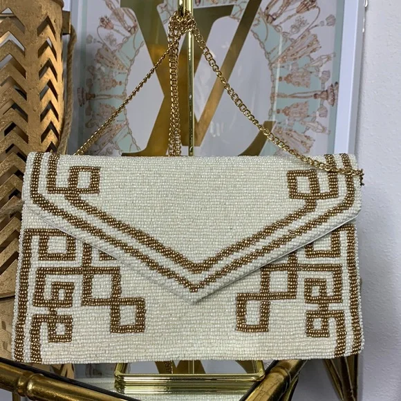 NEW Boutique Handbag - Picture 3 of 6